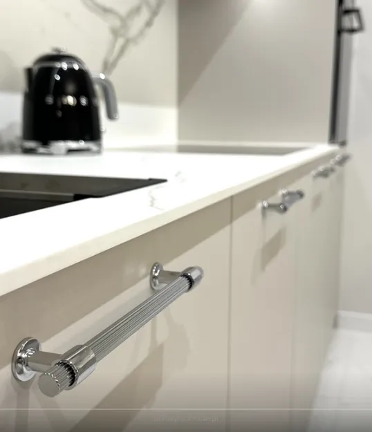 Uchwyt meblowy Ritmo 9237/160 chrom