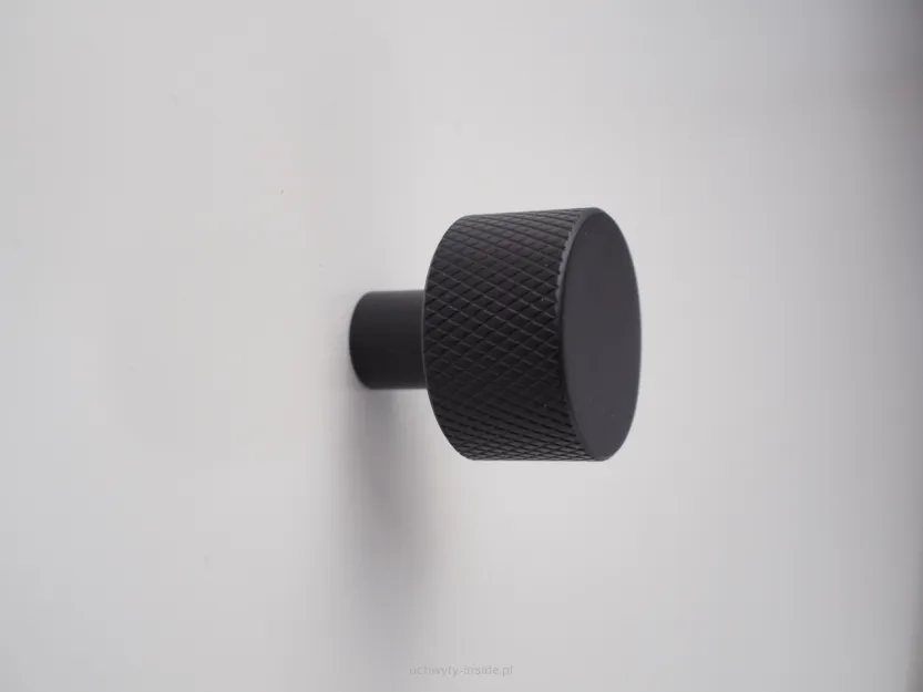 Gałka metalowa 2464-24 PB12 czarny mat